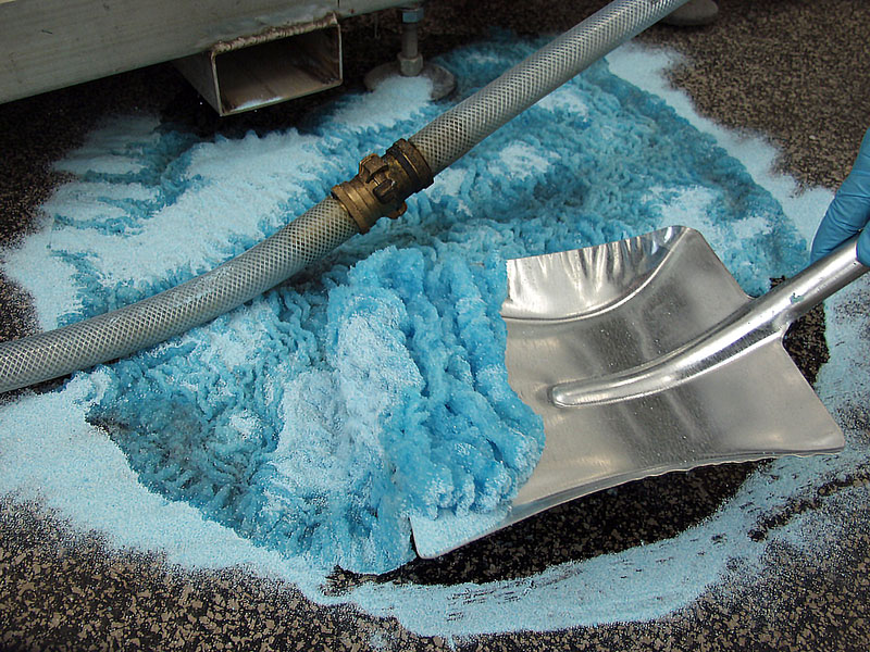 Polymere Flockungsmittel binden: Bindemittel BLUESORB Plus - BLUESORB® Plus - Der intelligente Flockungsmittelbinder © BIOMONTAN GmbH